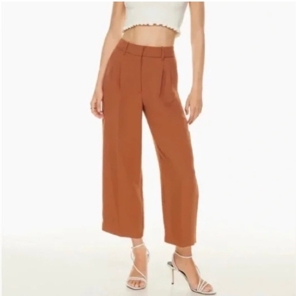 Aritzia Wilfred Effortless crop pant in Anise Brown